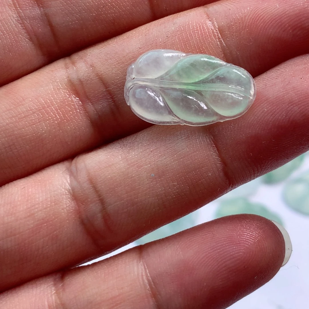 定制翡翠未镶嵌包工