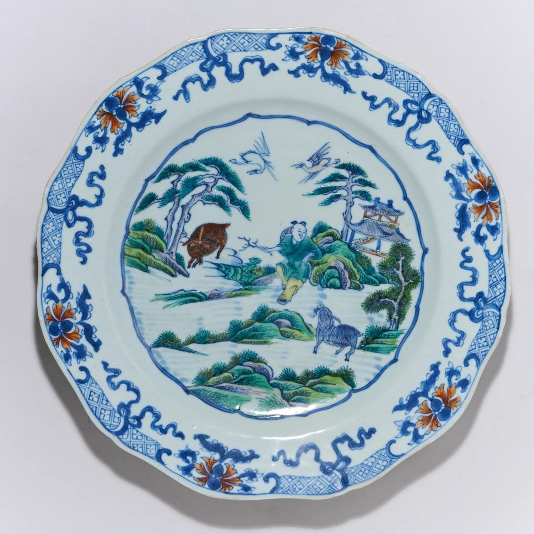 【拍卖预展】5703清康熙·斗彩牧牛图花口盘