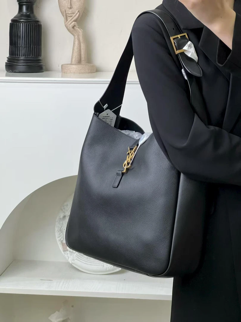 99新 YSL/圣罗兰 hobo水桶大号黑金包/优品