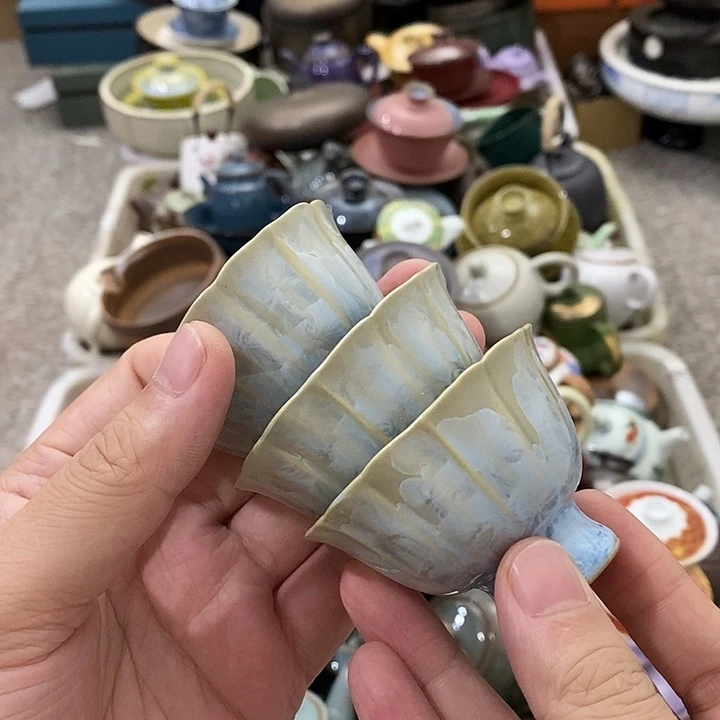 陶瓷艺术品及陶瓷壶壶