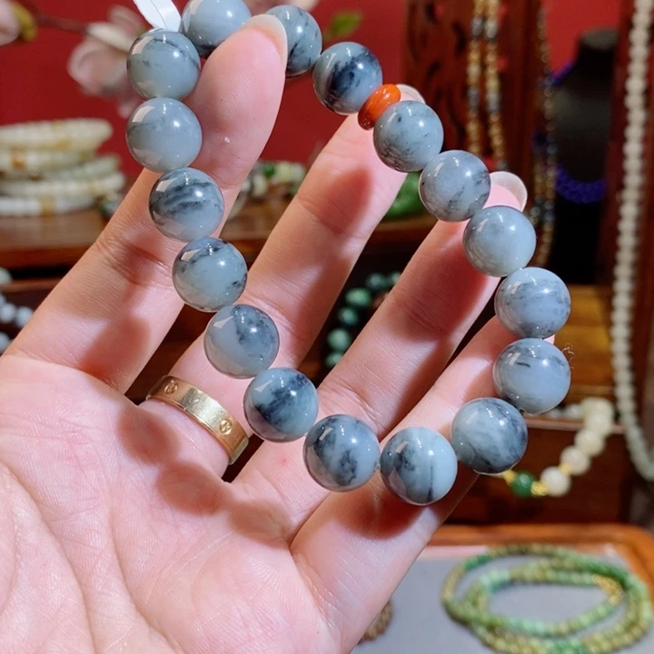 未镶嵌和田玉手链