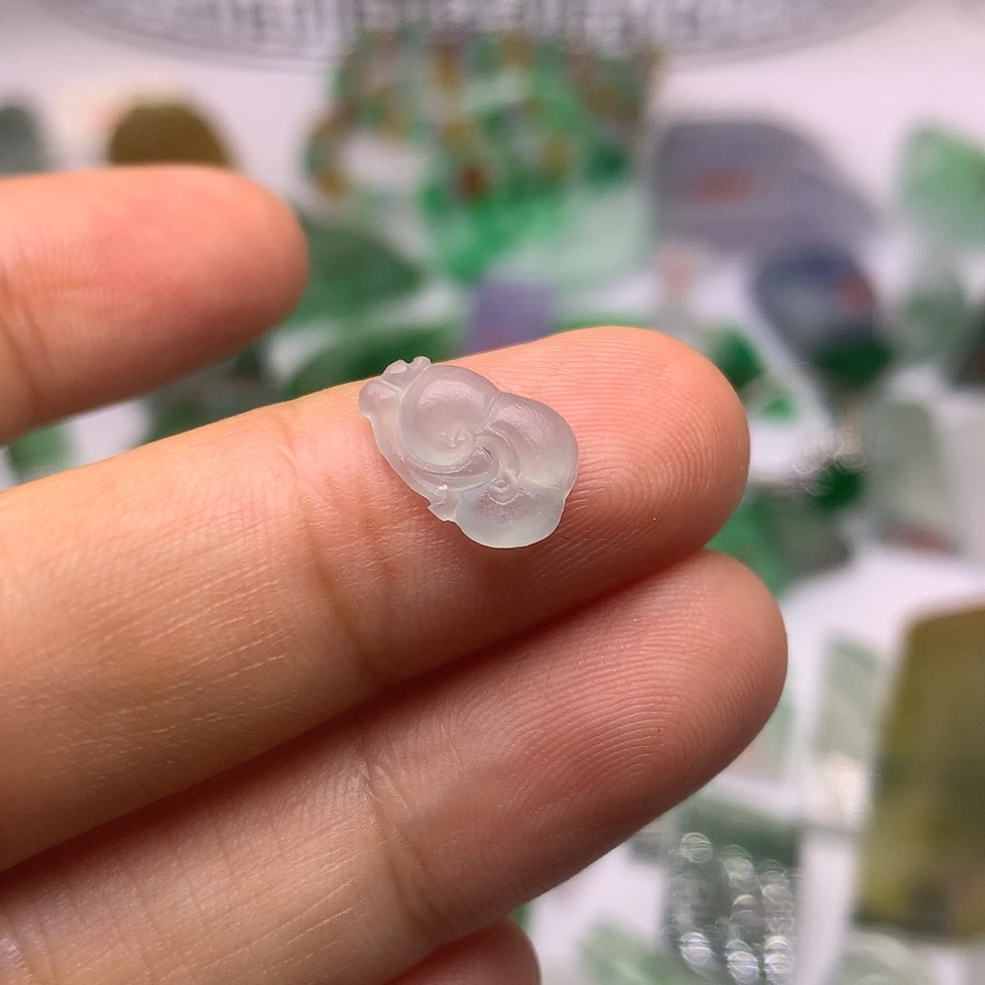 定制翡翠未镶嵌天然翡翠定制