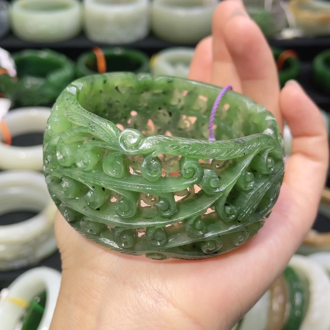 未镶嵌手镯和田玉53