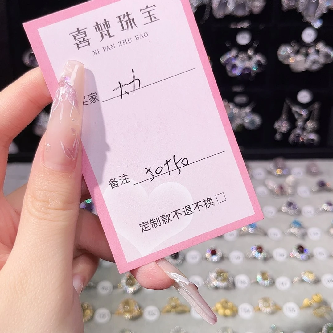 银S925镀金镶嵌颈饰石榴石大***神