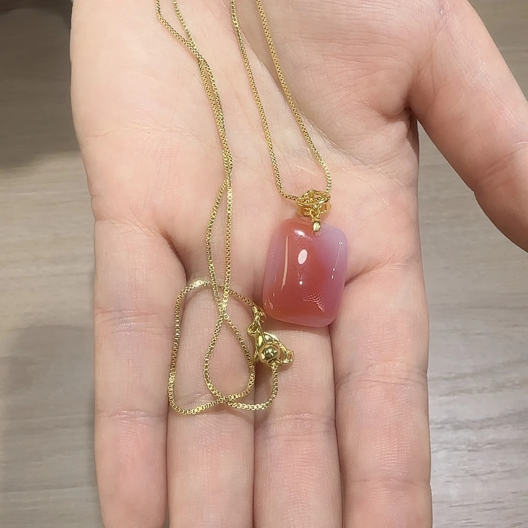 玛瑙/玉髓未镶嵌颈饰【万粉福利】粉糯吊坠（带绳）111