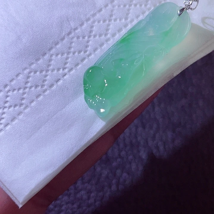 未镶嵌定制翡翠翡翠