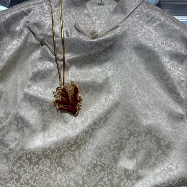 朗钦/开春白色外套休闲