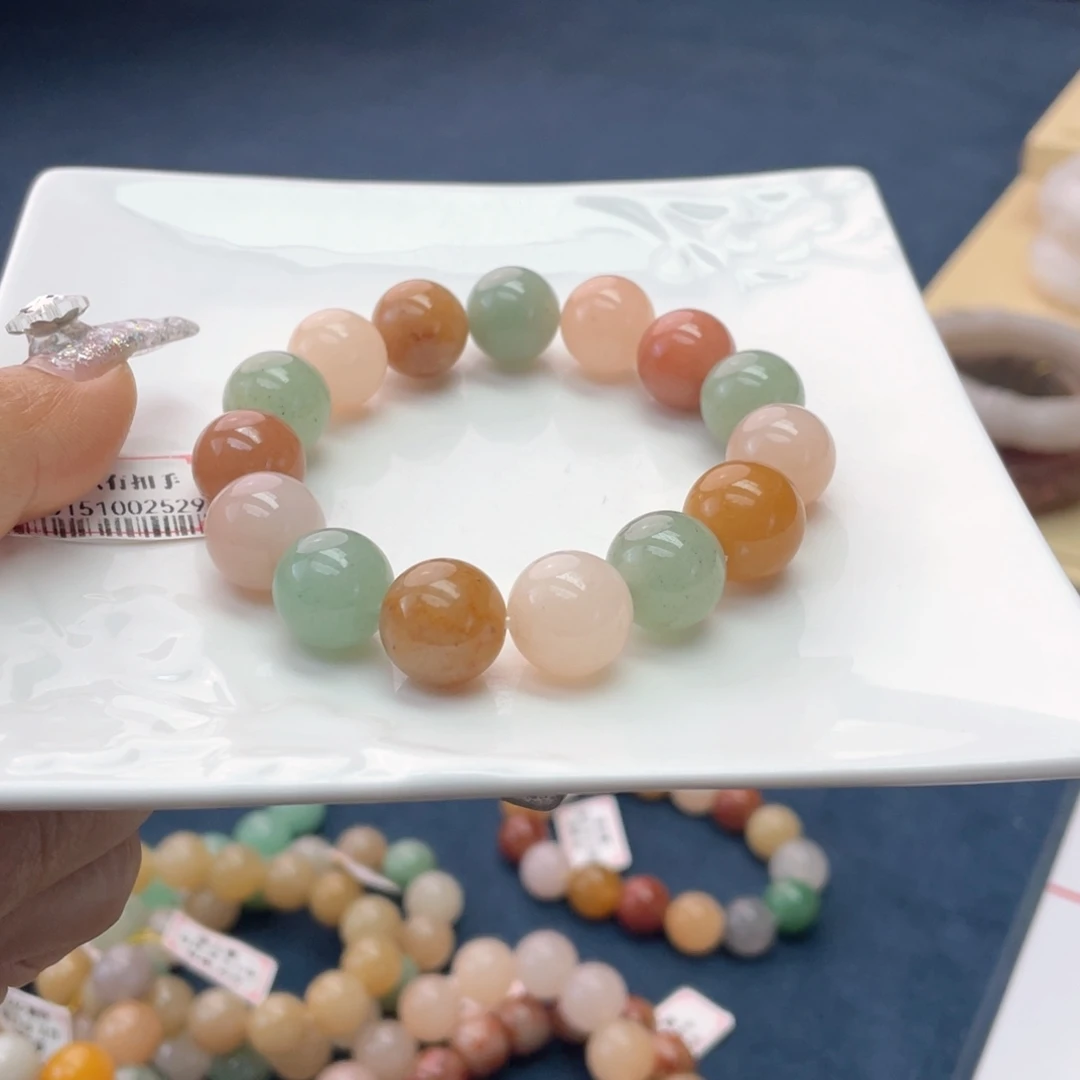 石英岩玉未镶嵌手镯