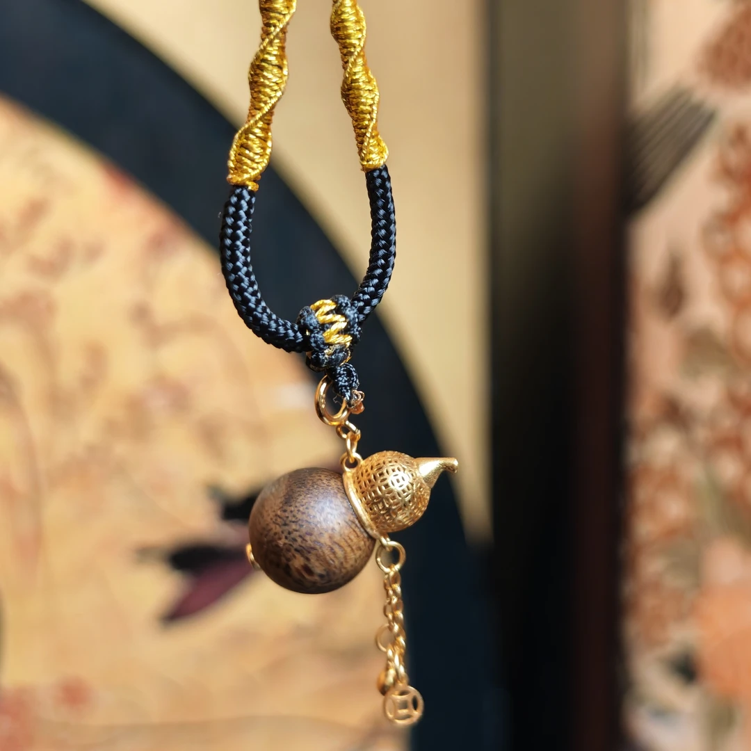 沉香【福禄双全】莺歌绿奇楠沉香葫芦吊坠 多样性发其一