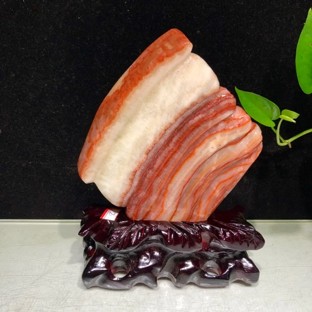 天然红皮猪肉石创意家用送礼客厅摆件规格含座15-2-20厘米