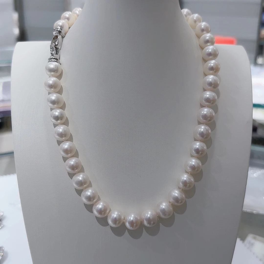 颈饰银S925镶嵌淡水珍珠