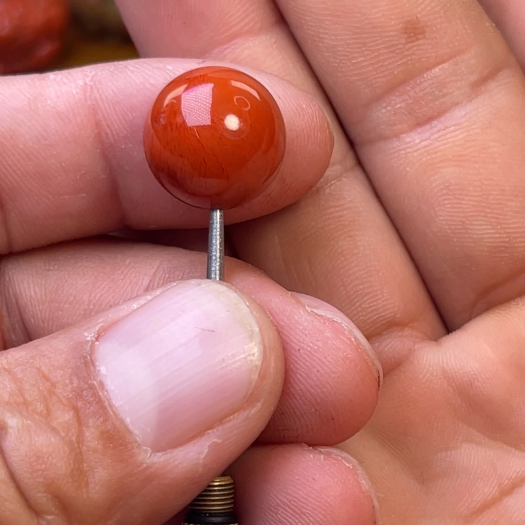 氵***星南红玛瑙未镶嵌川料精工圆珠15mm