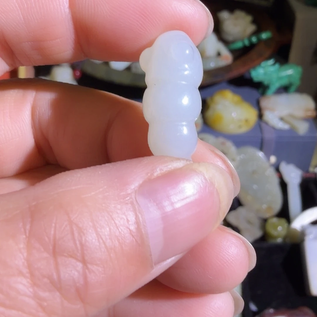 福***满和田玉未镶嵌颈饰