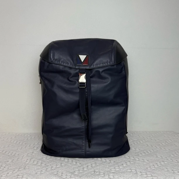 99新 LouisVuitton/路易威登 97新/4596美洲杯限量款蓝色双肩包