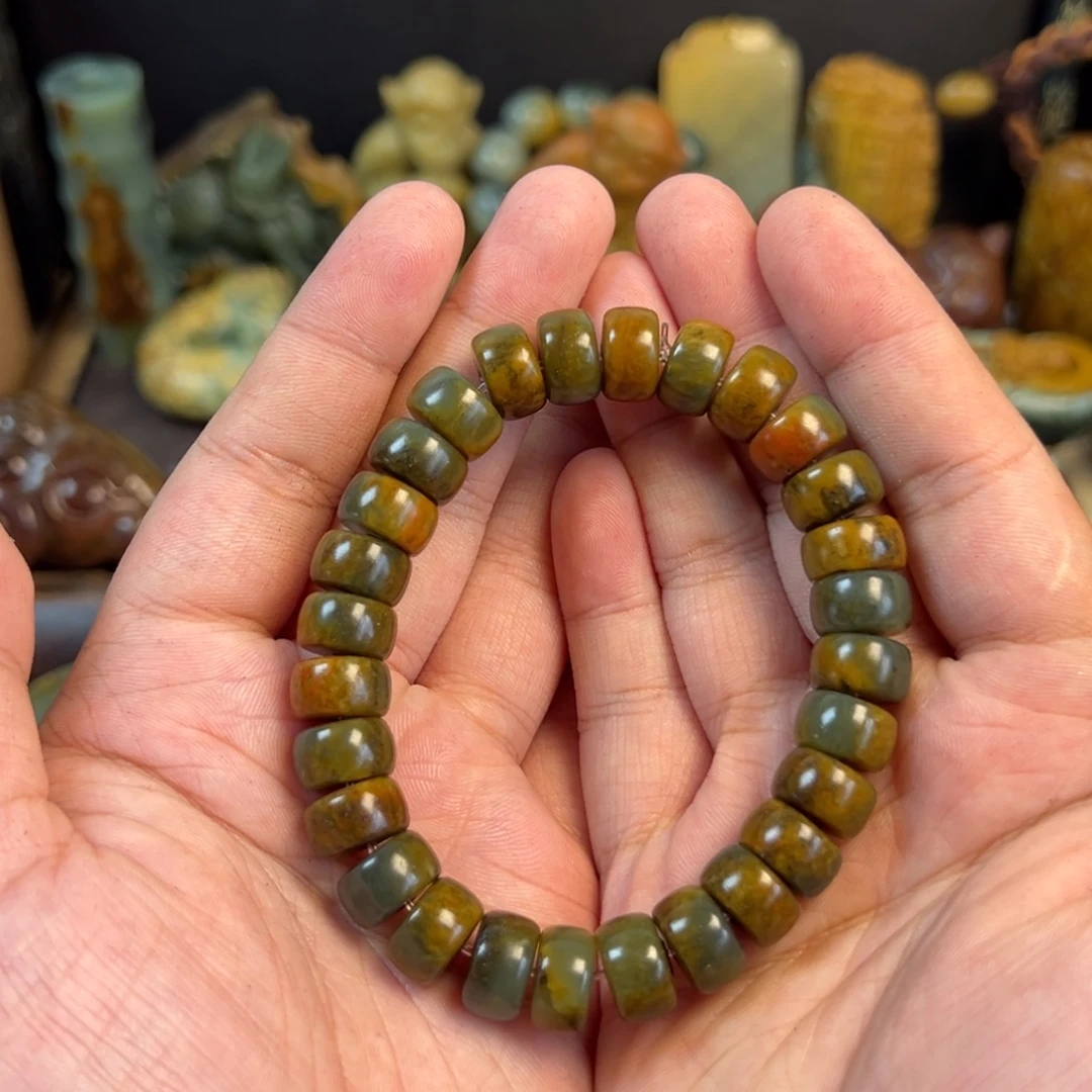 柱***子岫岩河磨玉（透闪石质玉）未镶嵌手串