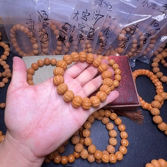 猴头核桃手串大八愣