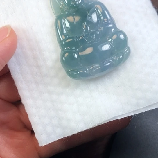 翡翠未镶嵌颈饰缅甸A货，每天下午1点半开播