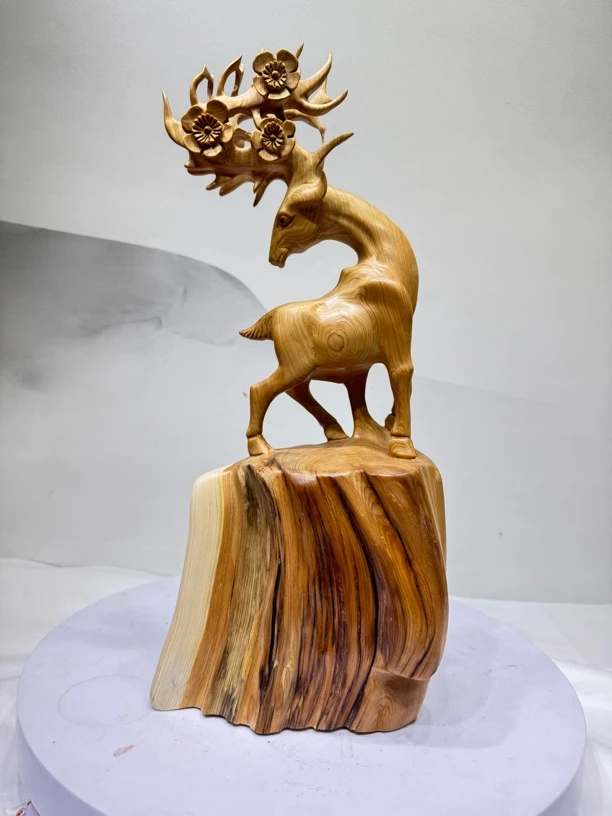 梅花鹿！太行崖柏根雕摆件木雕艺术品