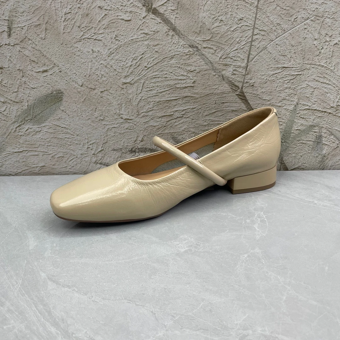 单鞋女 (牛皮)K0612（孤品）e/区38/40码