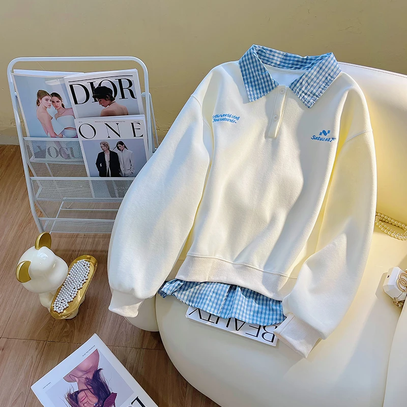 韩系学院风格子拼接POLO领套头上衣女秋冬2025今年流行新款卫衣潮