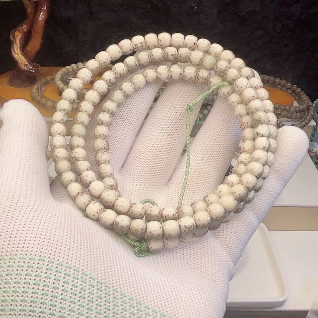 吊坠星月菩提7乘6