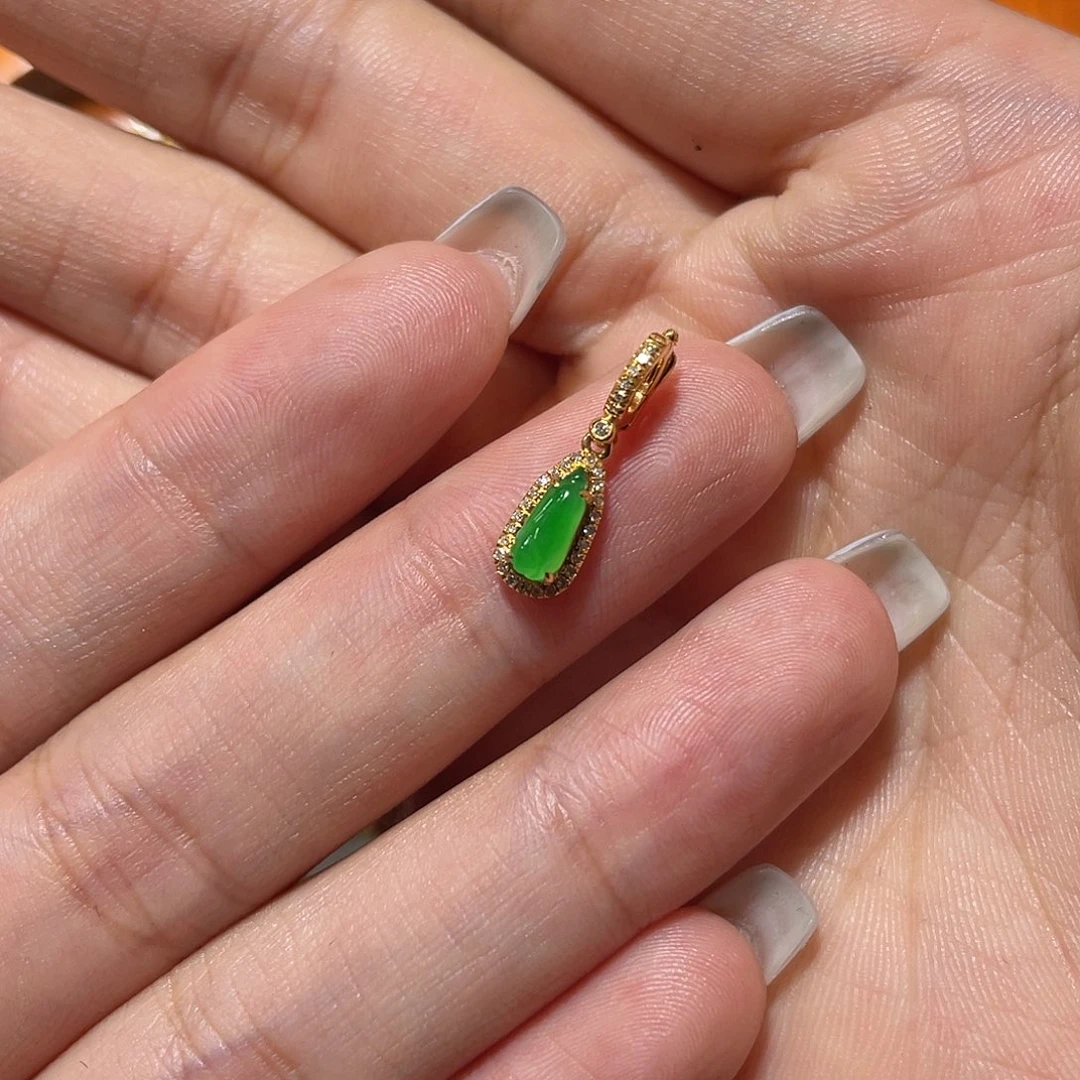 吊坠(不含链)18K金镶嵌翡翠