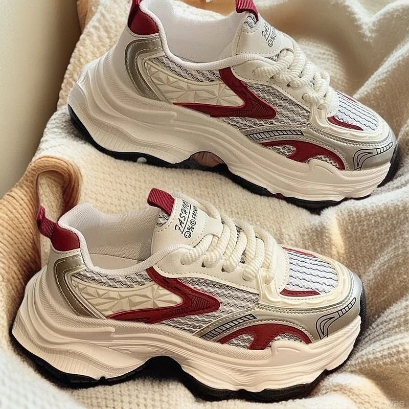 轻奢鞋子女休闲韩版鞋子女款爆款2025新款松糕底内增高厚底老爹鞋