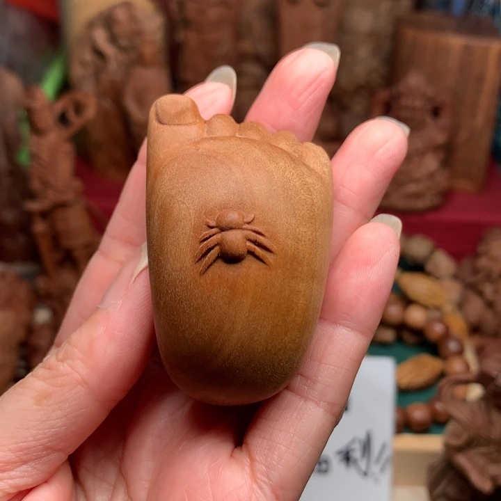 檀香木把件老山檀知足微瑕