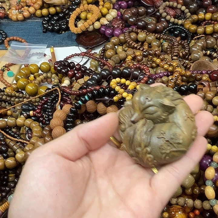维腊木（绿檀）无事牌