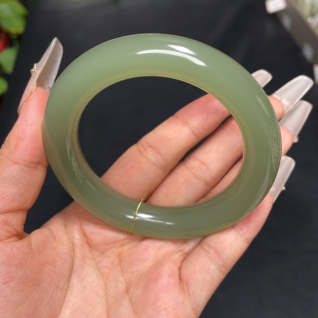 和田玉未镶嵌手镯冰猫晴水！54