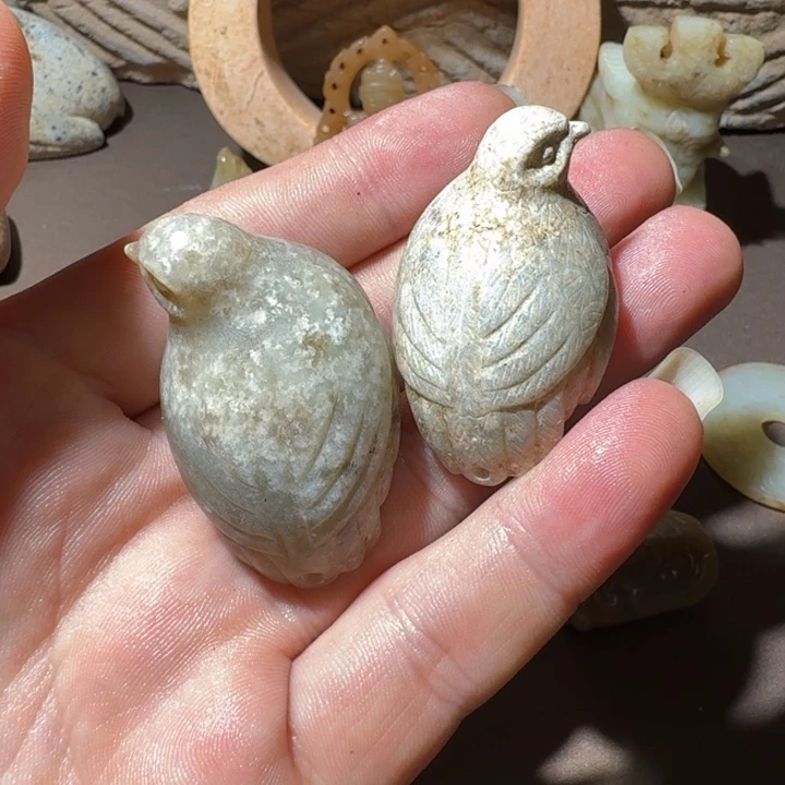 若***居和田玉（糖玉）未镶嵌珠宝奇石