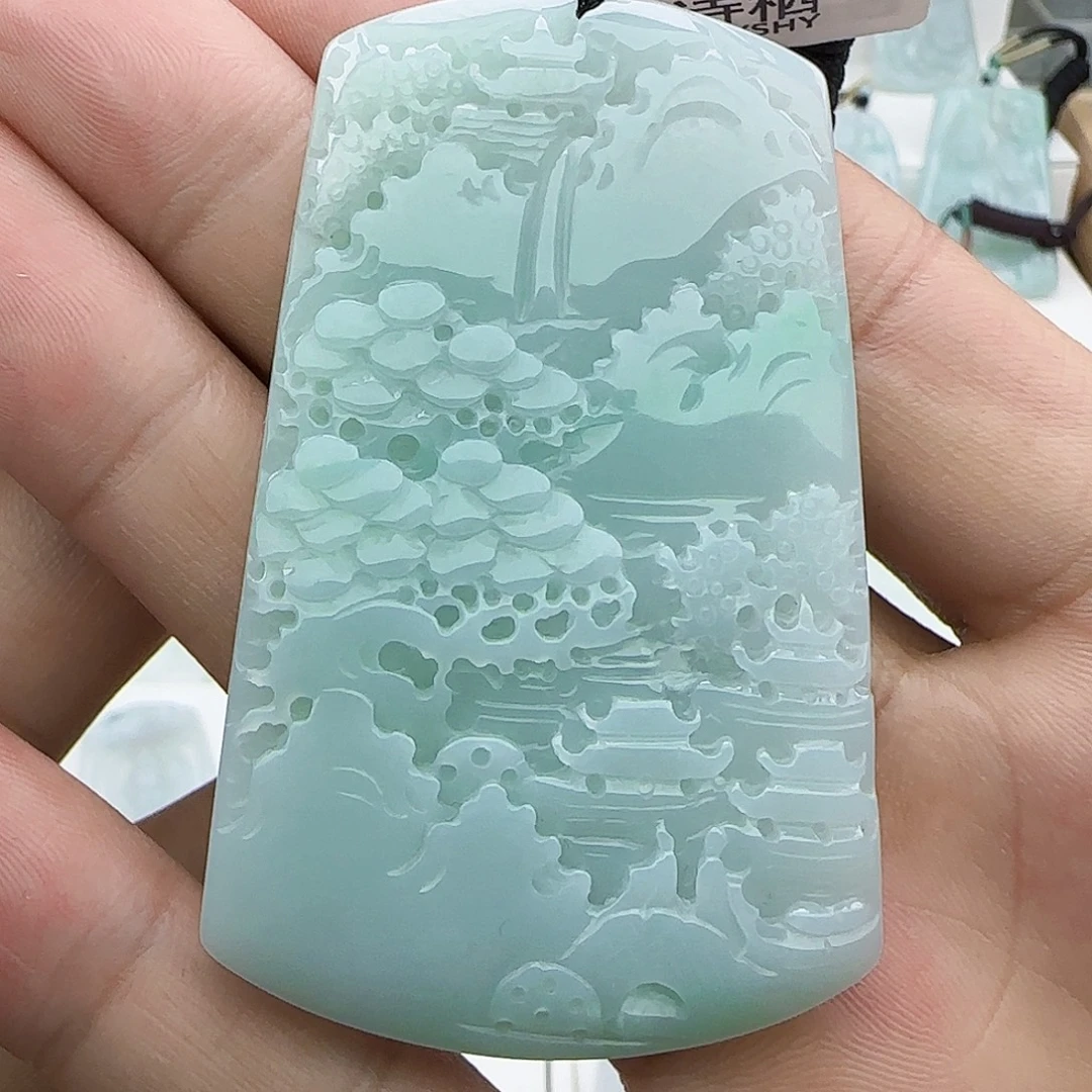 翡翠未镶嵌颈饰翡翠
