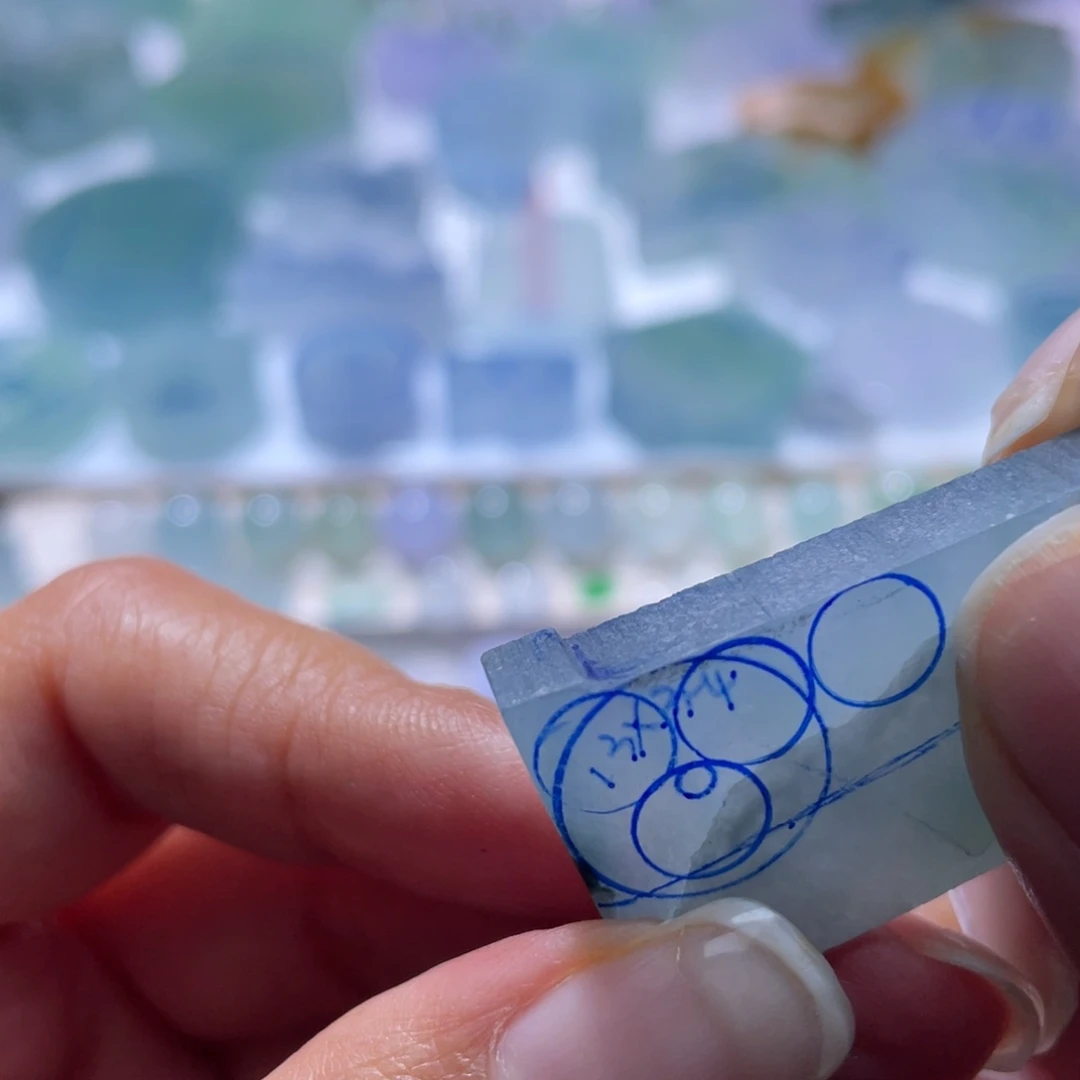 S***e定制翡翠未镶嵌福利