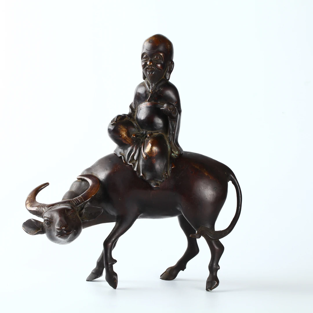 lot 12 清中期 铜鎏金太上老君骑牛摆件 铜器