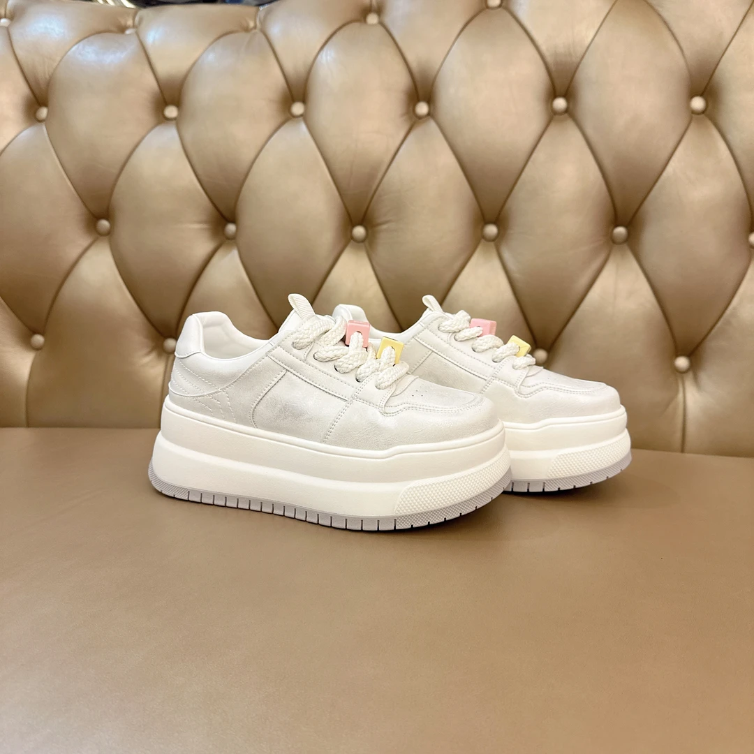 厚底平底小白鞋女软底休闲牛皮女鞋百搭韩版显脚小鞋子女增高显瘦