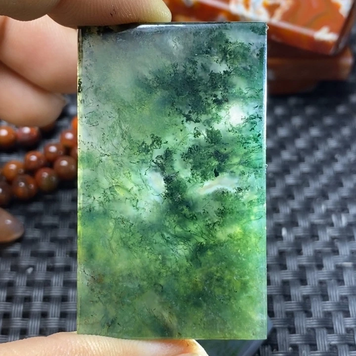 玛瑙/玉髓颈饰未镶嵌孤***人