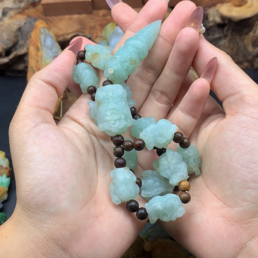 奇***果未镶嵌定制翡翠翡翠