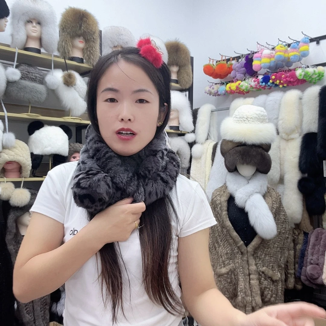 兔皮灰色斑纹微瑕疵围巾