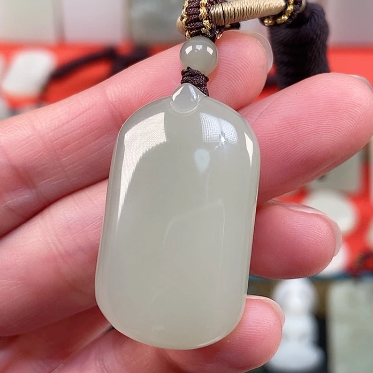 【闪购商品】颈饰未镶嵌和田玉