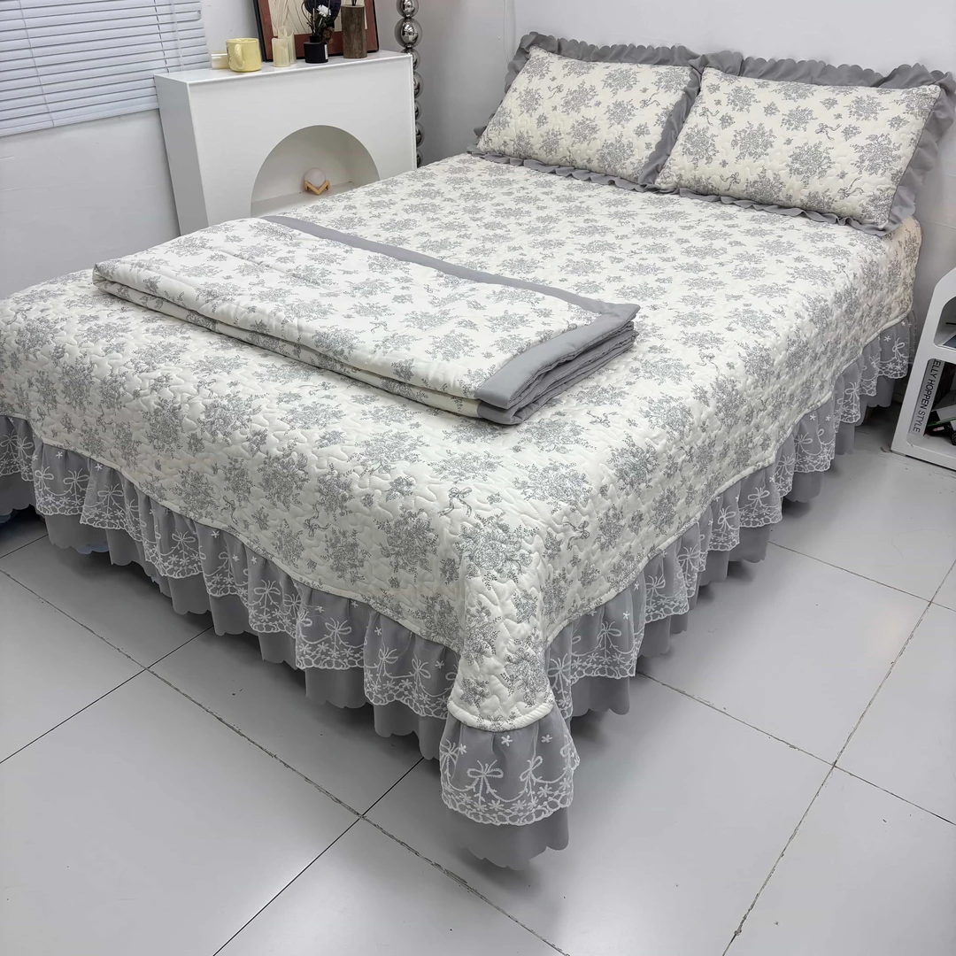 床盖夏凉被花边夏被床盖防滑绗缝四件三件空调被亲肤机洗清新单人