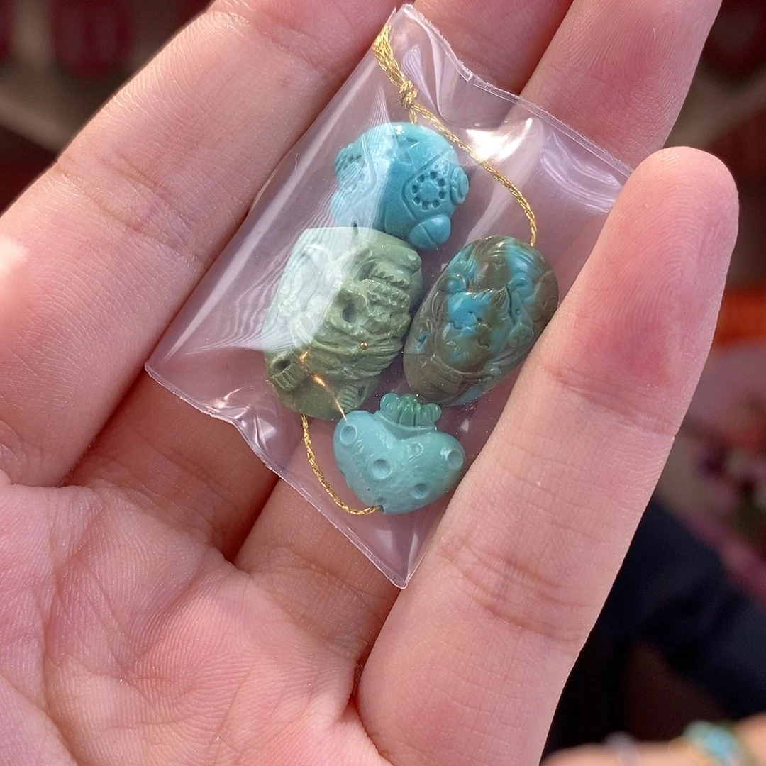 未镶嵌绿松石珠宝奇石