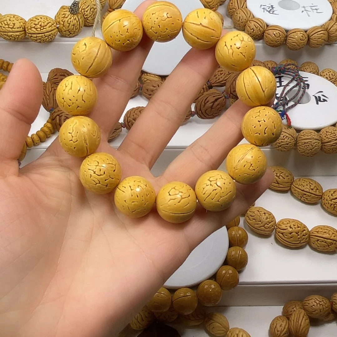 就***了东北脑纹桃核17盘锦奶油核