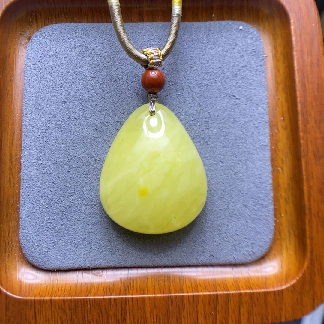 蜜蜡颈饰未镶嵌郎