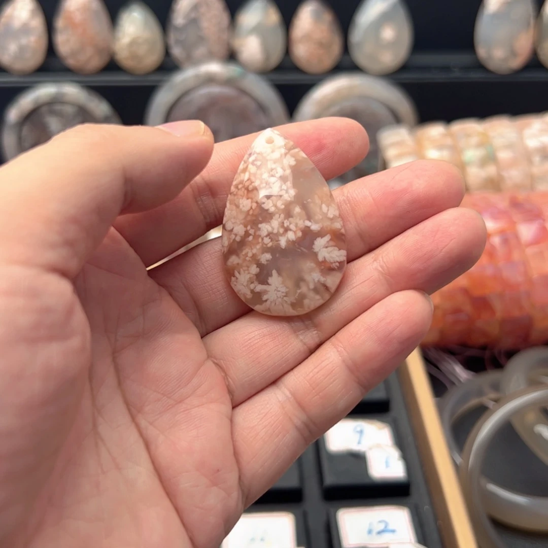 青***灯玛瑙/玉髓合金颈饰