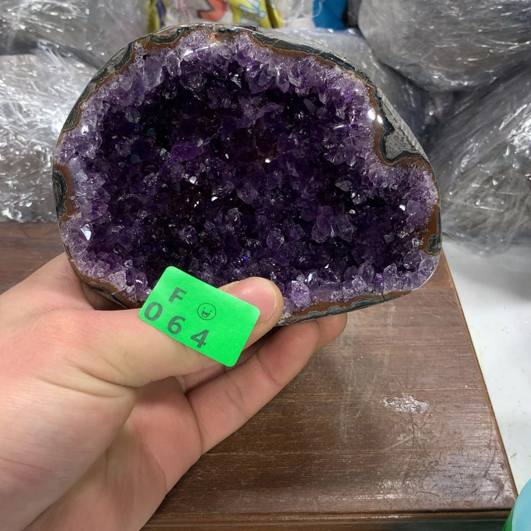 紫晶大型摆件（非配饰）未镶嵌