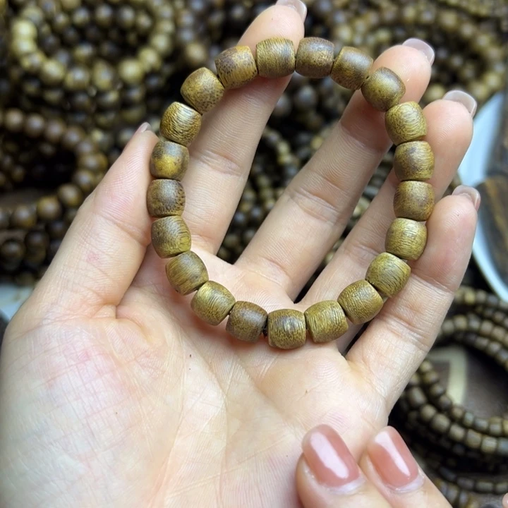 沉香沉香碎屑种植奇楠鼓珠卡06