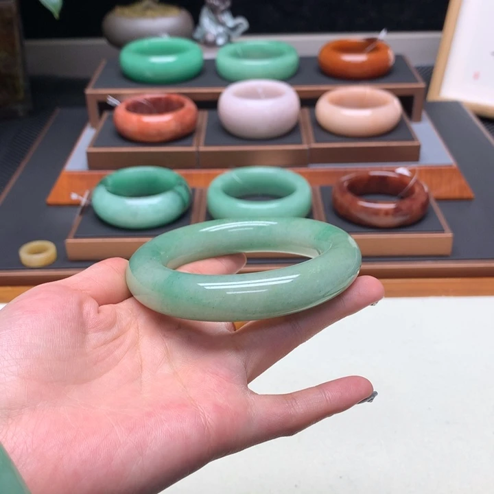 小***！石英质玉（非洲翠）合金舍