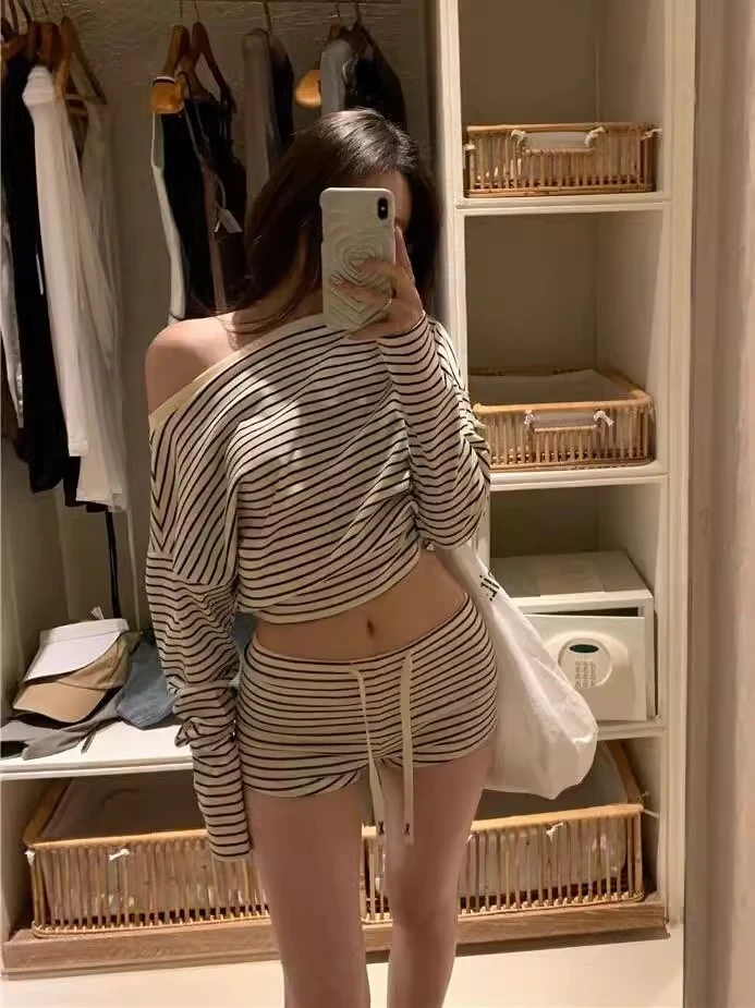 【DMXJ大梦想家】纯欲风露肩条纹睡衣女春季简约长袖性感短裤家居服