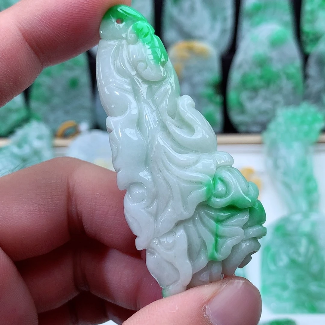 翡翠未镶嵌颈饰翡翠吊坠