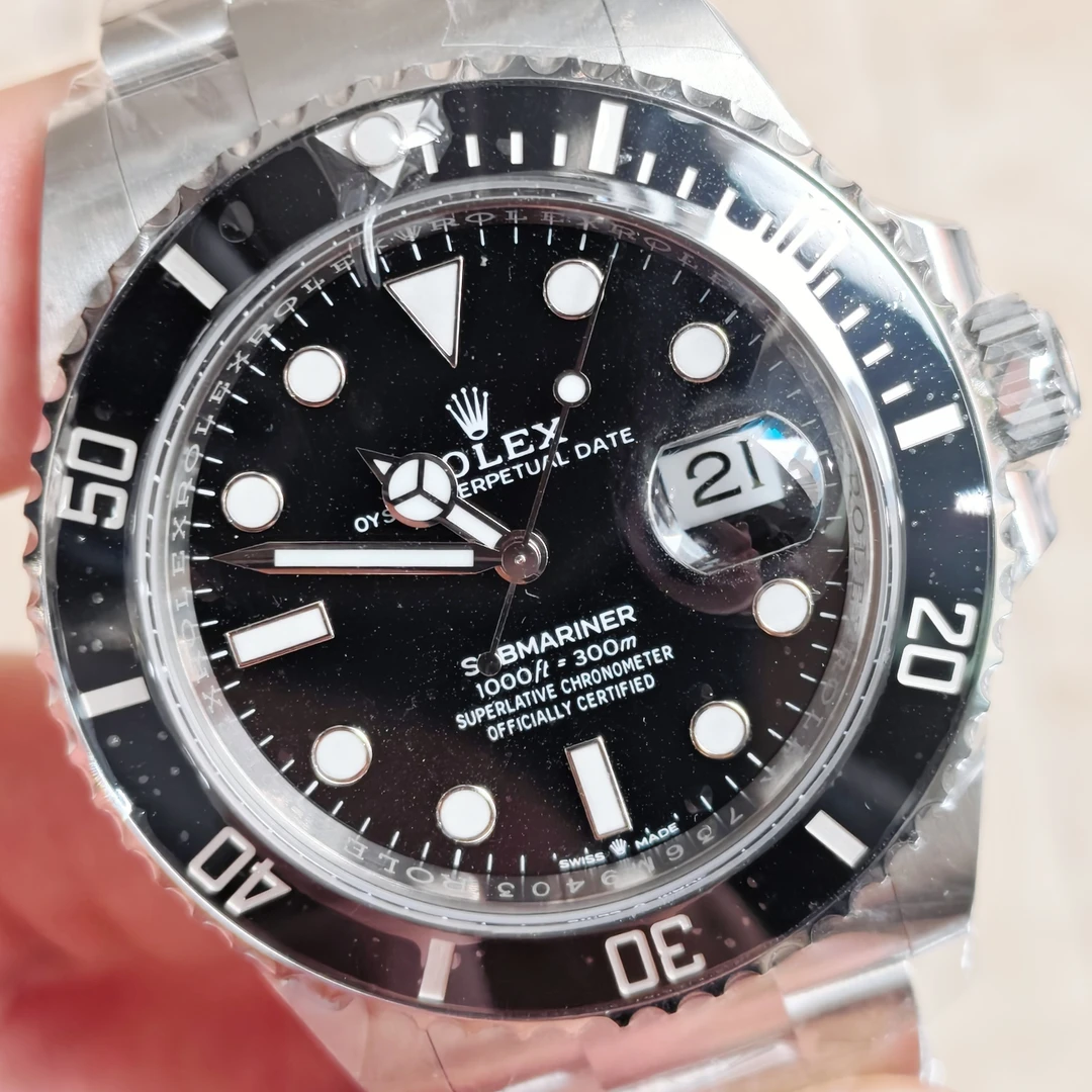 未使用 Rolex/劳力士 时久/潜航者/126610/41mm/25年全新全套